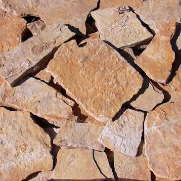 Cubiertas Segovia - Piedras irregulares: Caliza crema