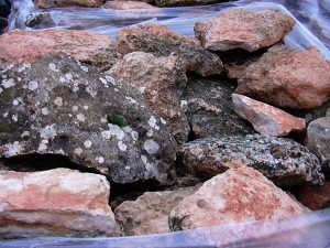 cubiertas-segovia-piedras-irregulares-piedra-musgo-3